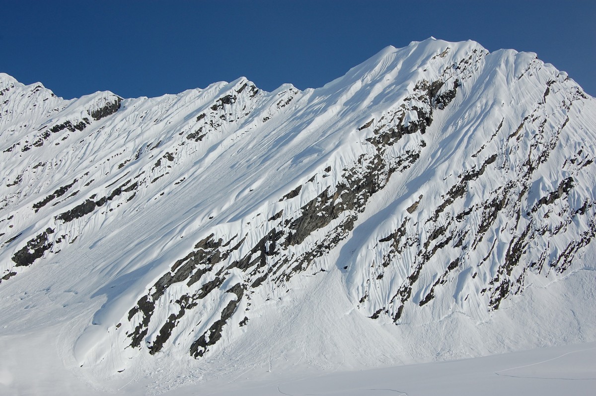 Rhett Face glacier ski camp has so many great backcountry skiing options.